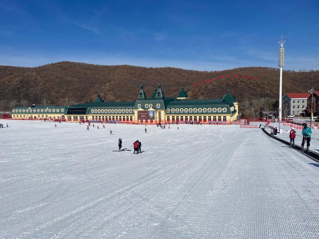 金龙山滑雪场图片图片